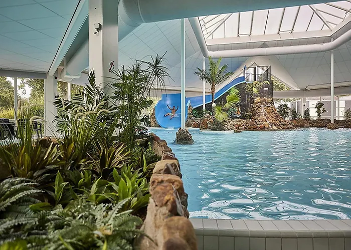 In Limburg With Subtropical Pool * Roggel
